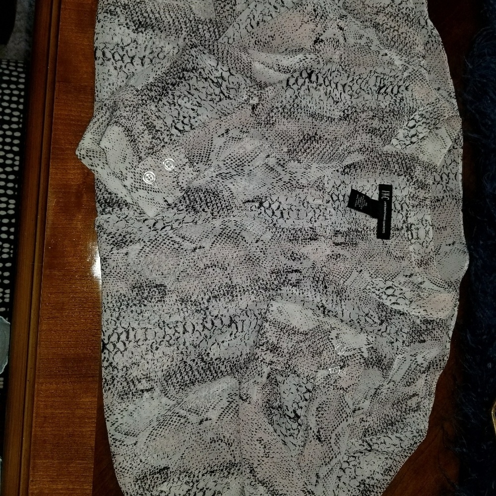 Women's Blouse